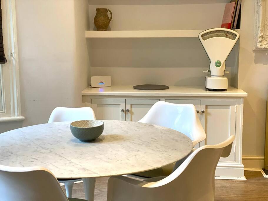 Апартаменты Beautiful 2 Bed/ 2 Bath Notting Hill Garden Flat Лондон Экстерьер фото